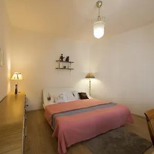 eurowing-prague.praguehotelsweb.com/